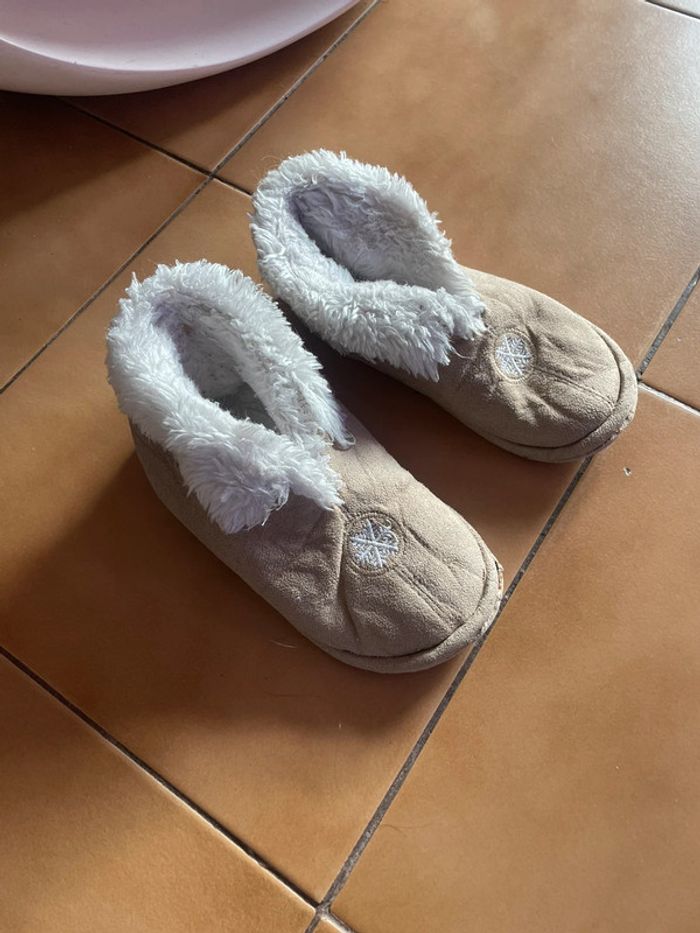 Chaussons fourrés t 30/31