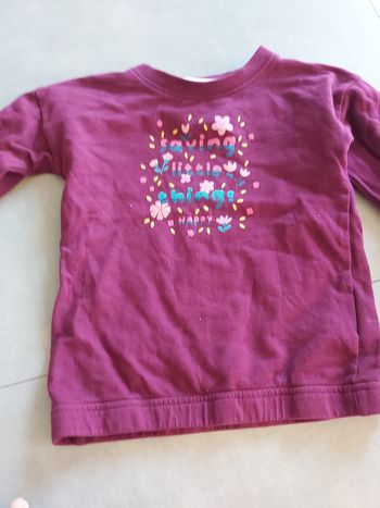 Sweat fille 5 ans neuf