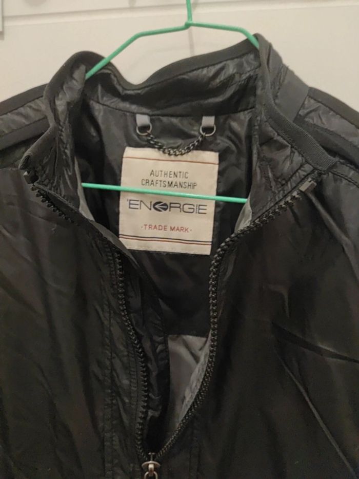 Veste noir - photo numéro 3