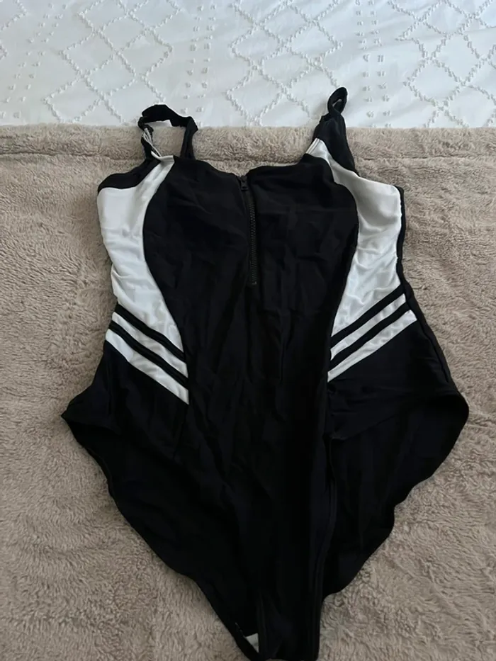 Maillot de bain bon état 48 - photo numéro 2