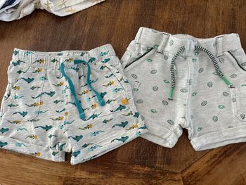 2 shorts Obaïbi 9mois