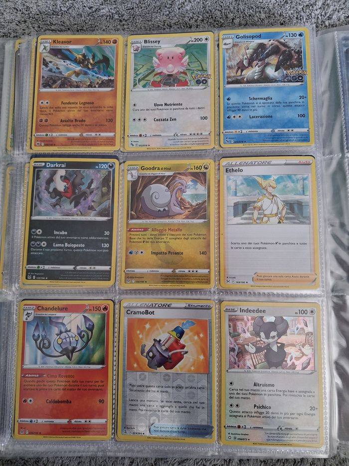 Lot de cartes Pokemon Holo et Reverse Hachecateur Leuphorie Sarmurai Darkrai