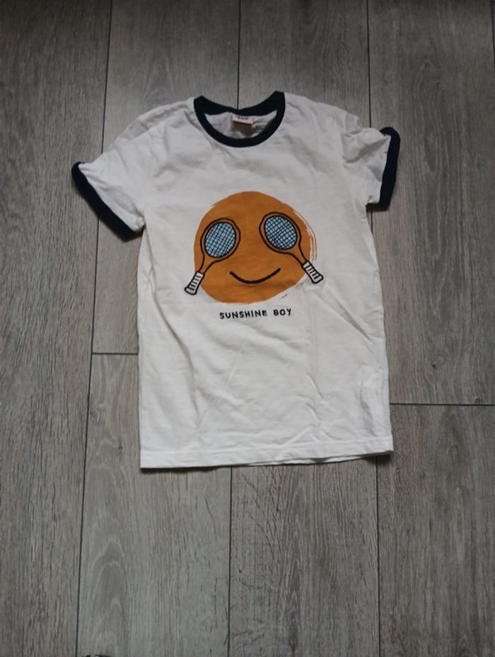 T-shirt manches courtes taille 8 ans Tape à l'œil