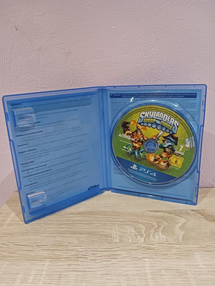 Jeu Skylanders Swap Force pour PS4 - photo numéro 3