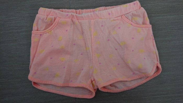 Short 4 ans