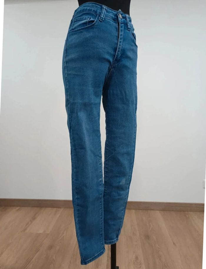 Jean taille 36 - photo numéro 3