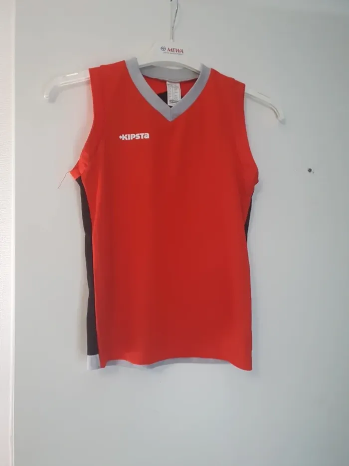 T-shirt basket-ball