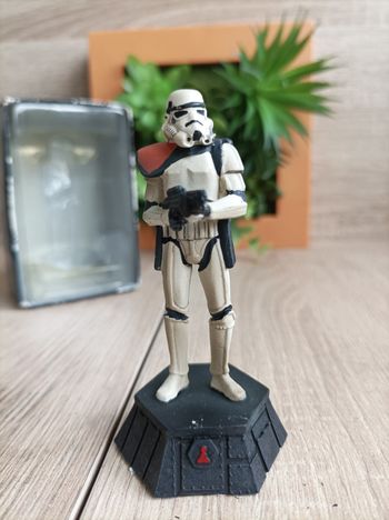 Figurine Sand Trooper star wars Altaya pièce d'échecs