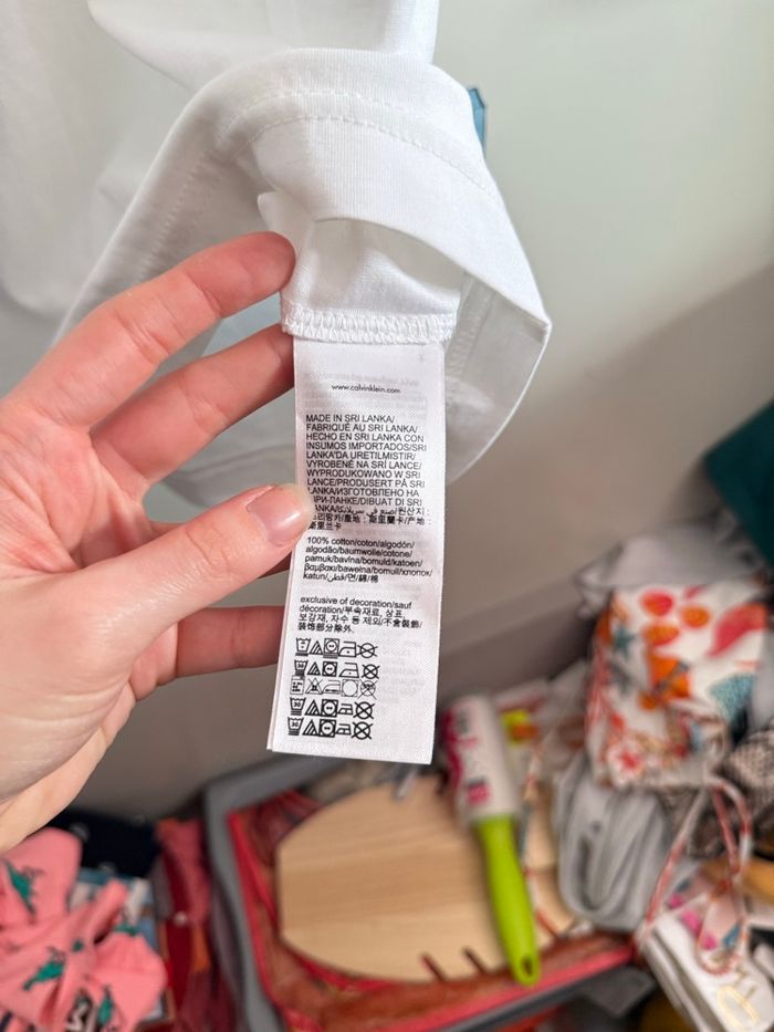 Tee shirt Calvin Klein blanc à manches courtes, taille Xs - photo numéro 6