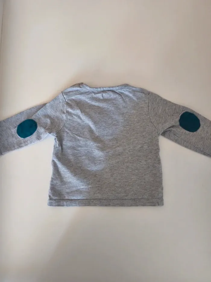 Joli tee shirt manches longues gris chiné et coloré - photo numéro 2