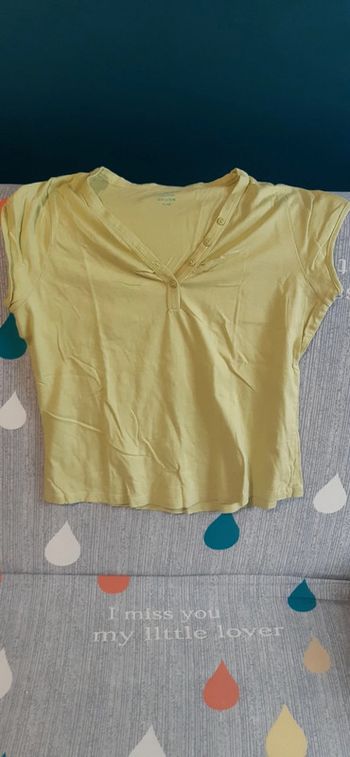 T shirt vert amande taille 48