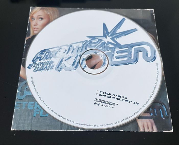 Atomic Kitten - photo numéro 2