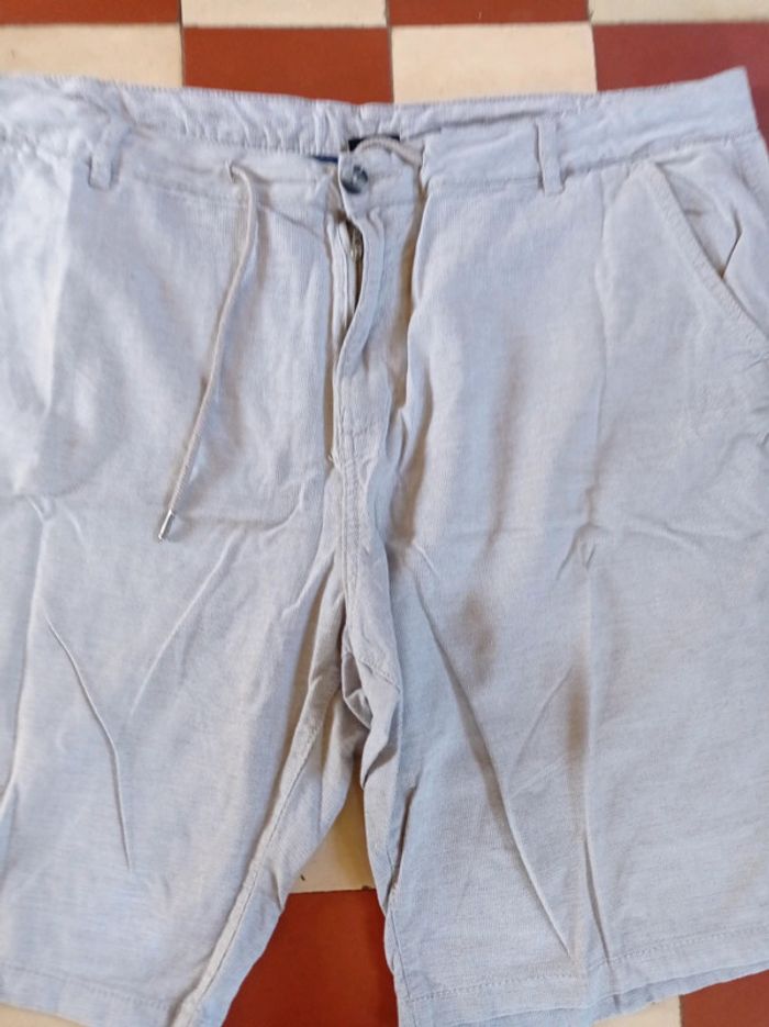 Short - photo numéro 2