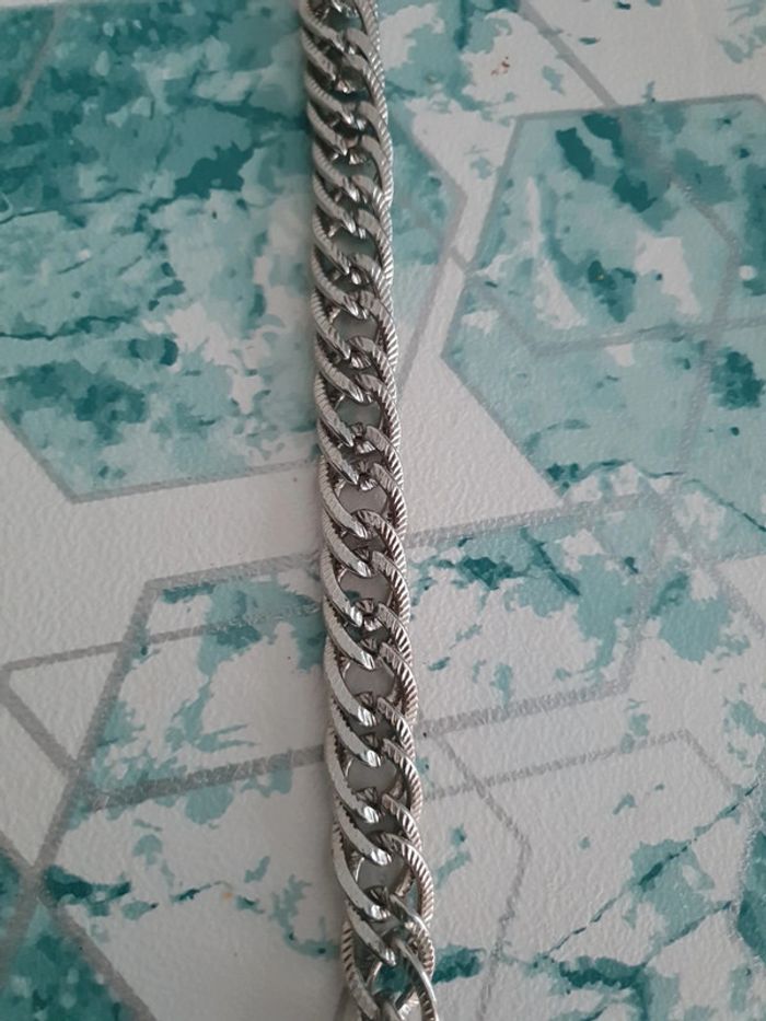 Collier argenté - photo numéro 2