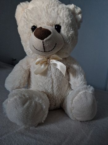 Peluche nounours nœud