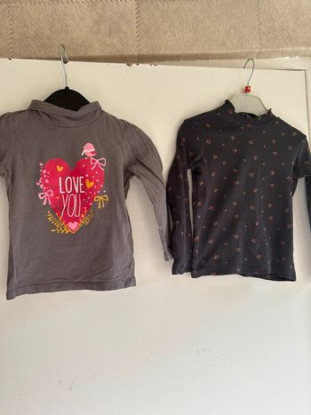 2 tshirts fille