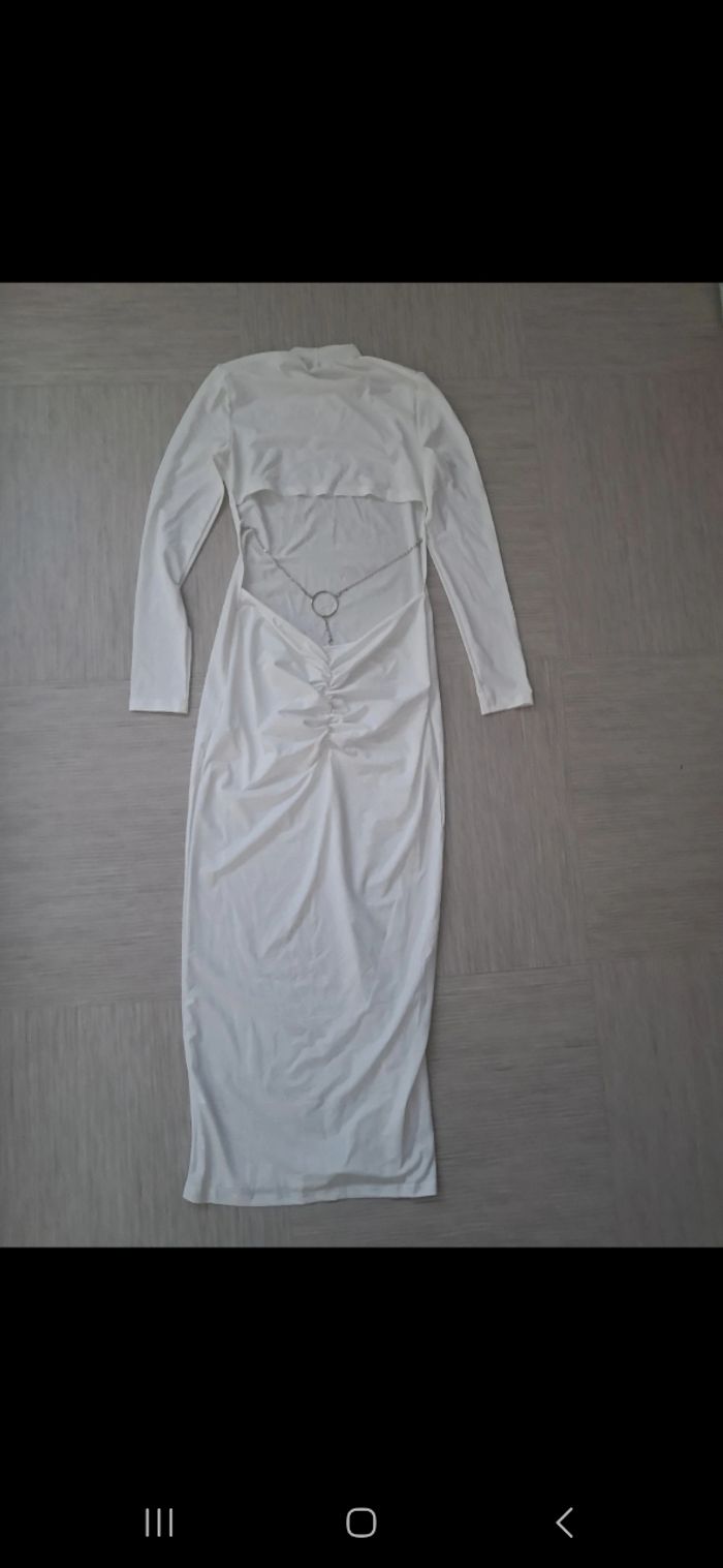 Magnifique robe blanche taille 38 M - photo numéro 2