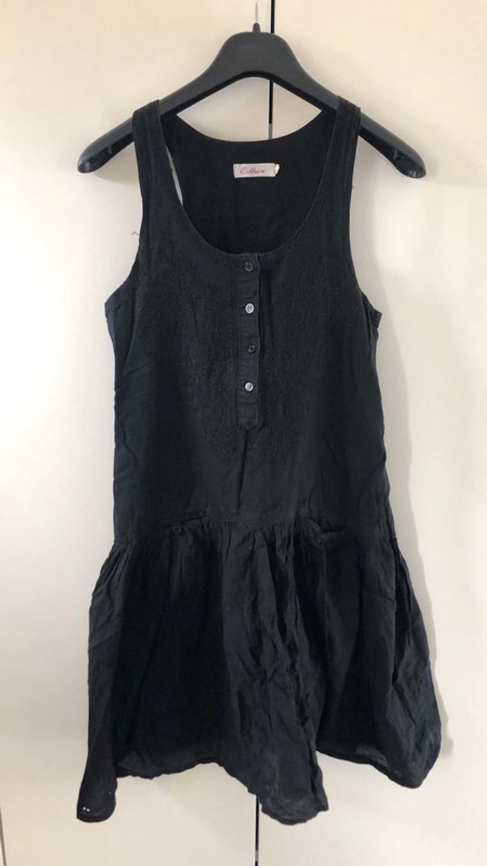 Robe noir 38