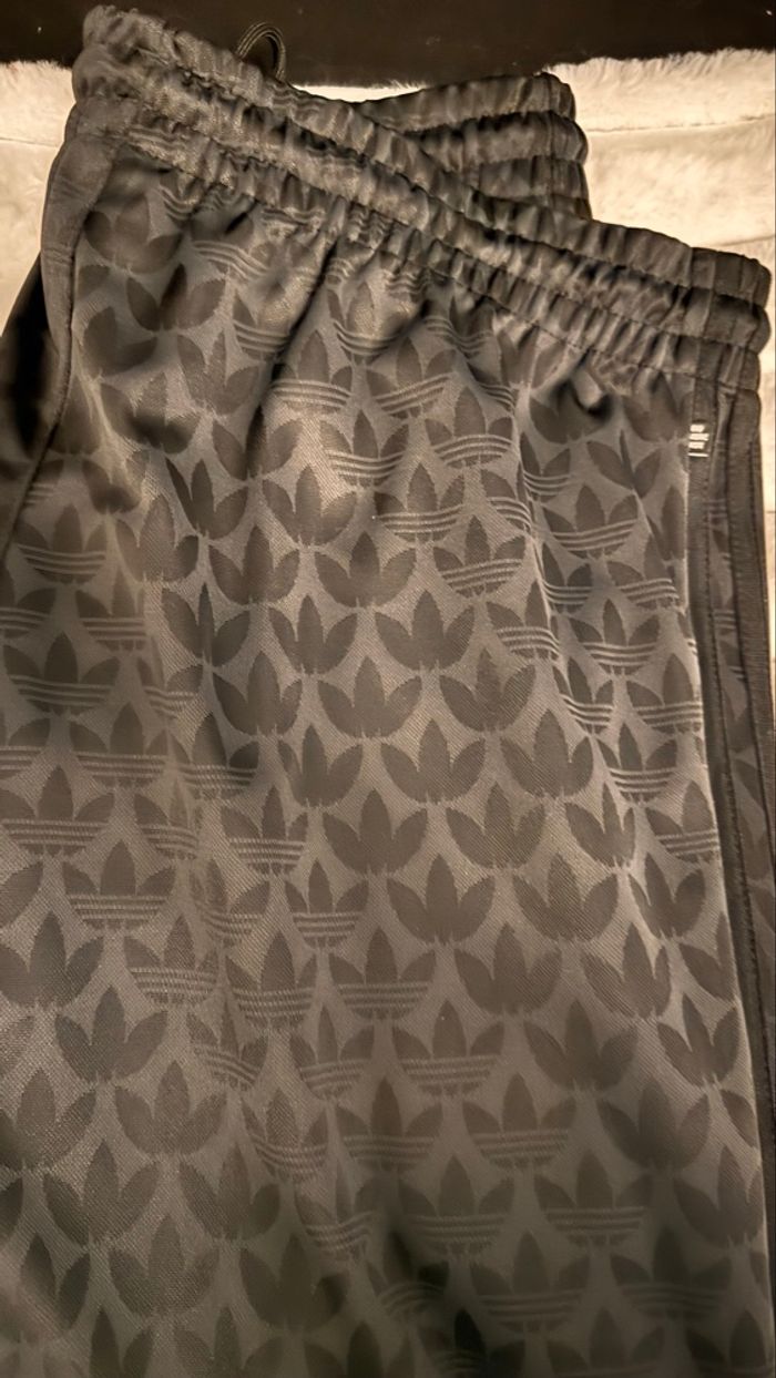 Pantalon de Jogging Adidas Originals Graphics Monogram - Noir - photo numéro 2