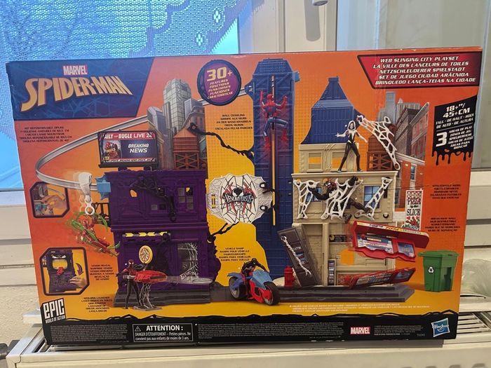 Spider man , La ville des lanceurs de toile - photo numéro 2