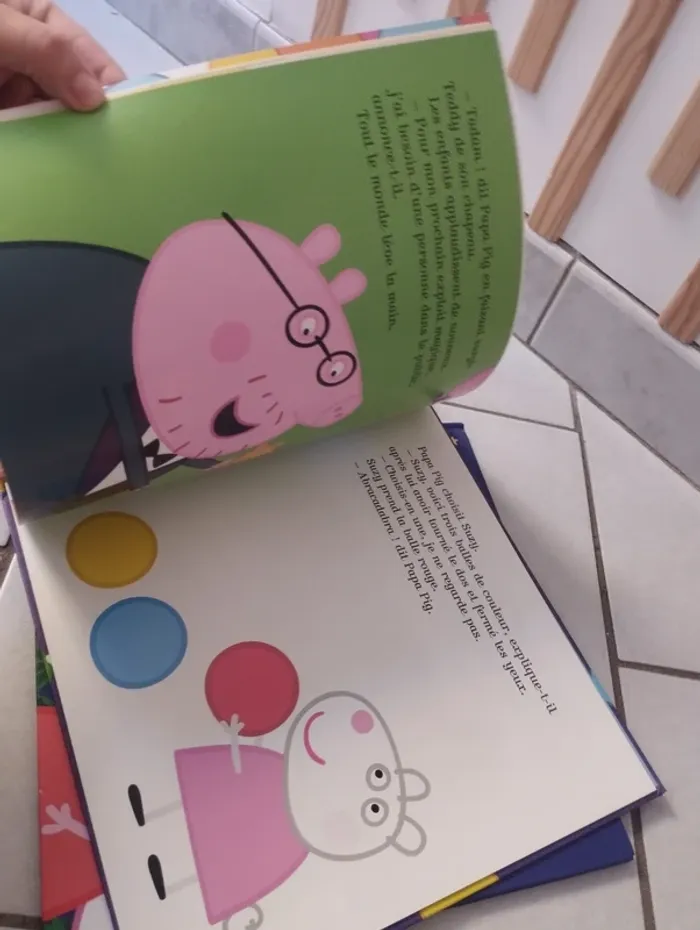 Lot livres Peppa pig (grand format) anniversaire et père Noël - photo numéro 6