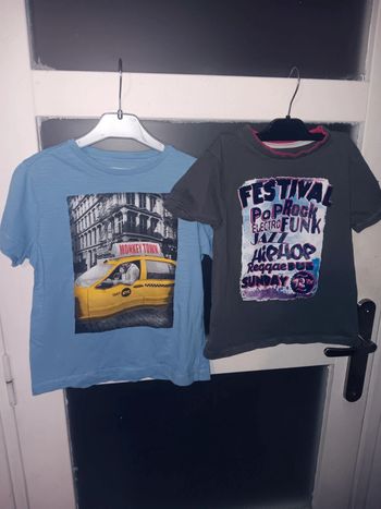 Lot de 2 t-shirt 4/5 ans