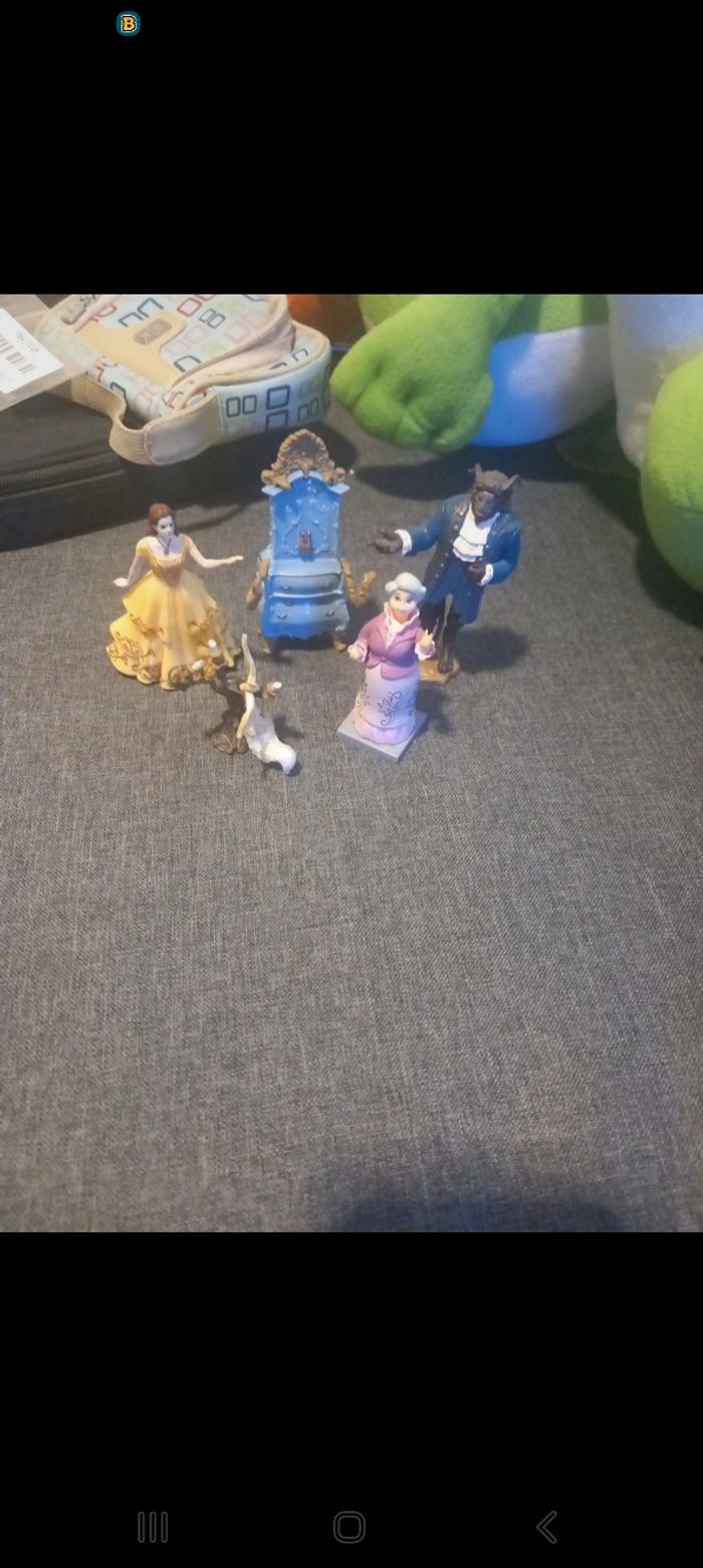 Figurine belle et la bête