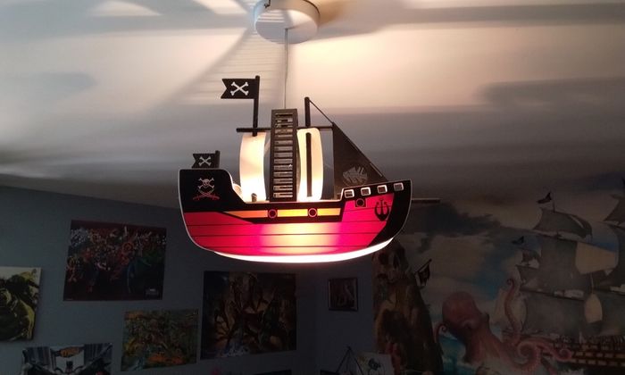 Lustre bateau pirate