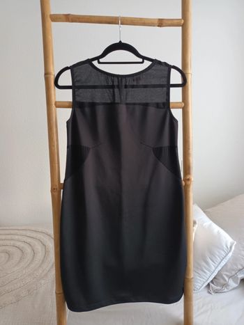 Robe noire sans manches Influx taille 40