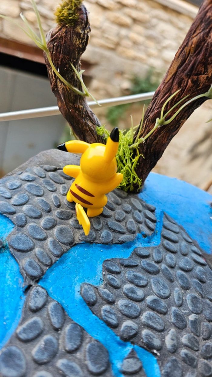 Super figurine Pokemon pikachu - photo numéro 4