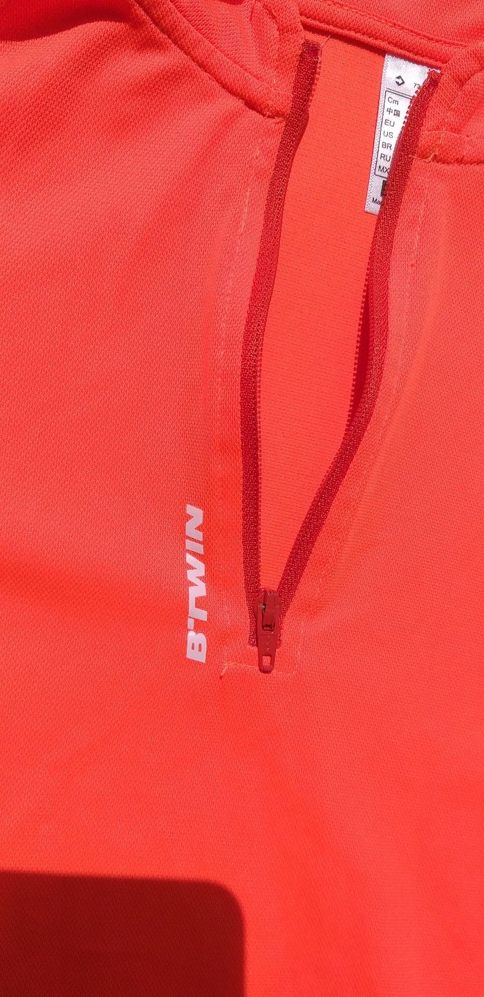 Tee shirt de vélo en 8 ans - photo numéro 4
