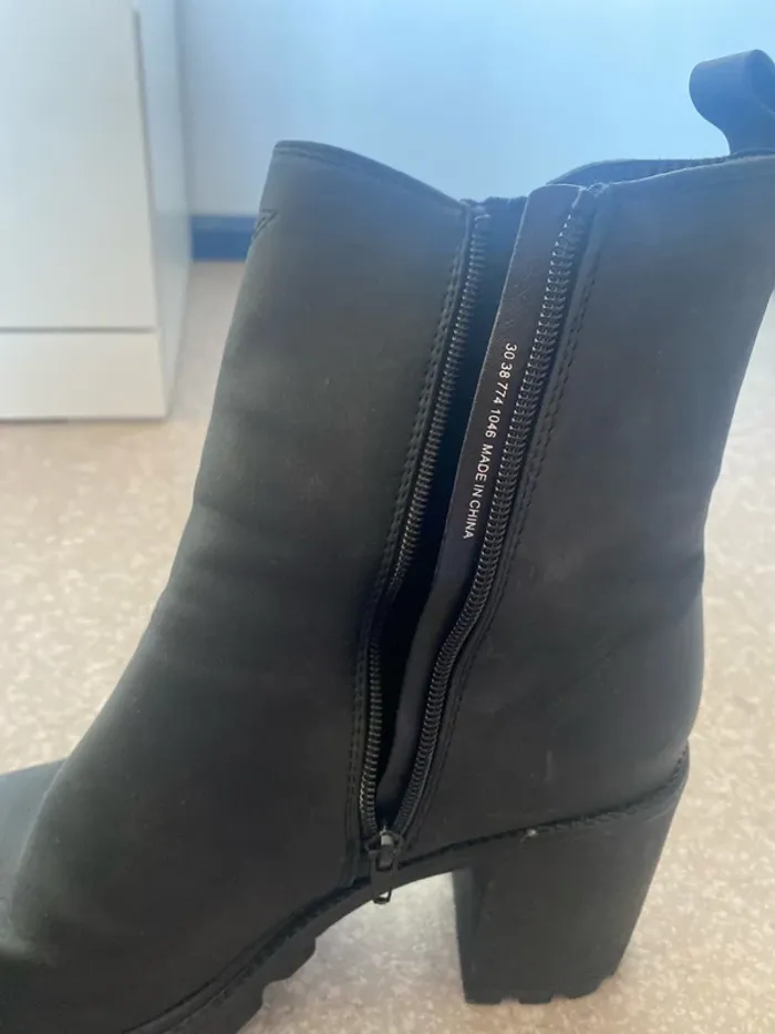 Bottines à talons - photo numéro 4