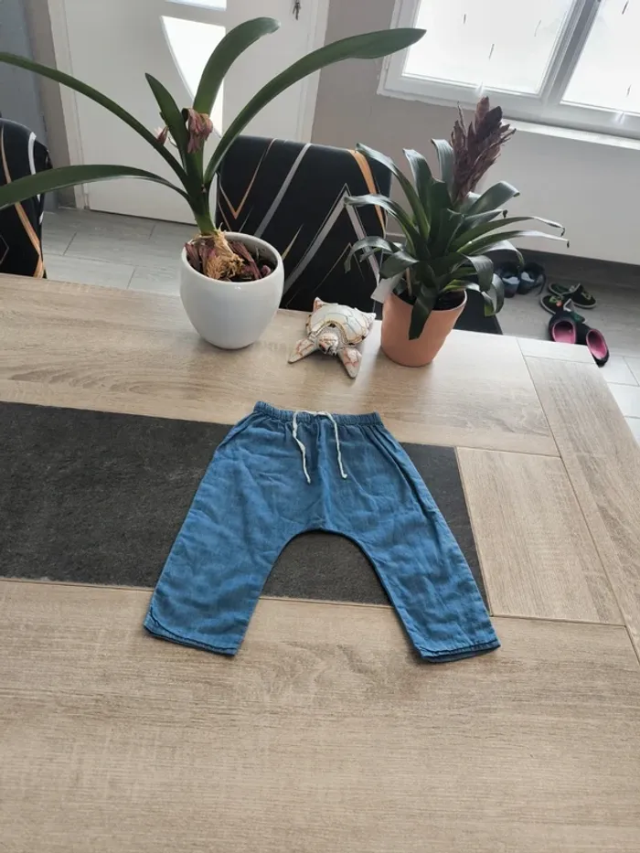Pantalon léger coupe sarouel garçon 12 mois Cyrillus