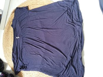 t shirt taille 52