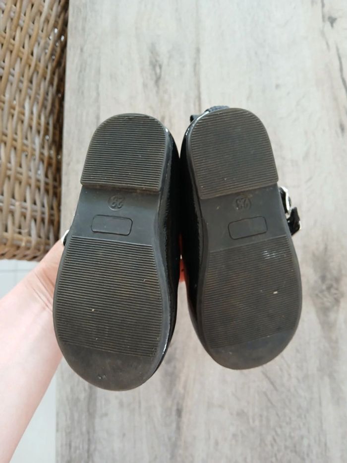 Ballerines noires vernis - photo numéro 2