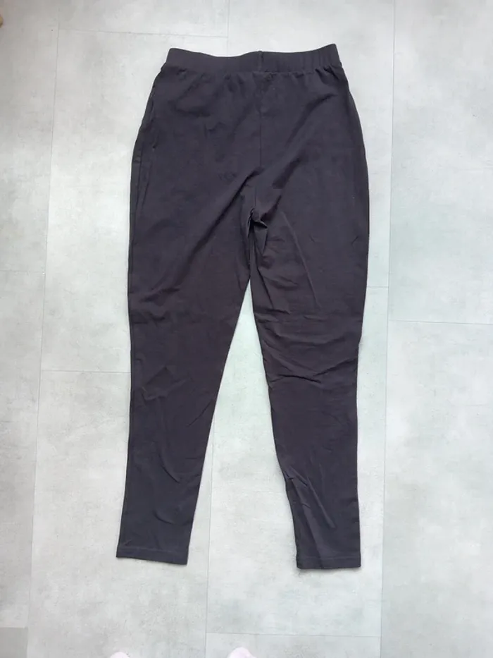 Bas de pyjama / legging neuf taille M - photo numéro 2