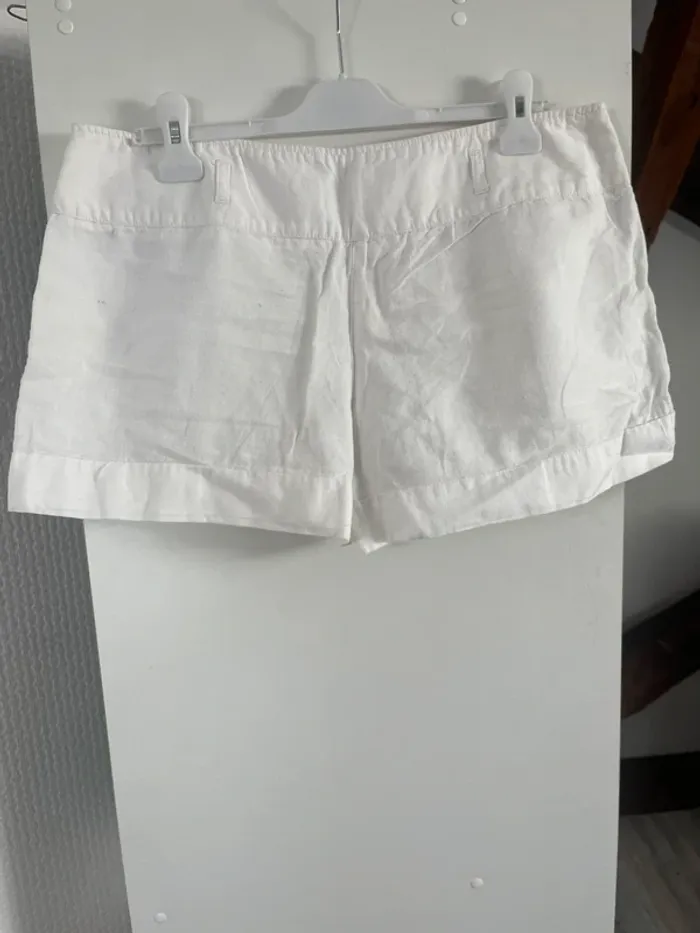Short blanc - photo numéro 3