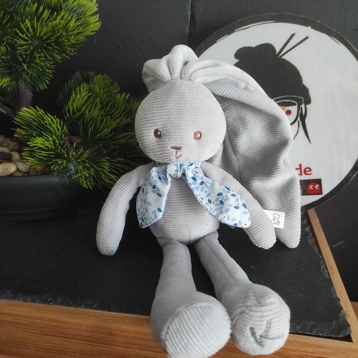 Doudou Kaloo Lapin Peluche Gris Foulard Bleu Feuilles Fleurs Lapinoo Pantin  #geektradedoudou