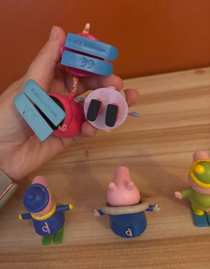 Peppa pig et Georges en hiver - photo numéro 7
