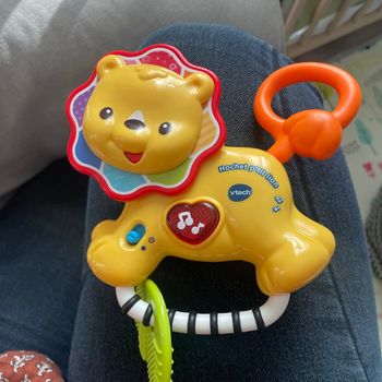Lion hochet vtech