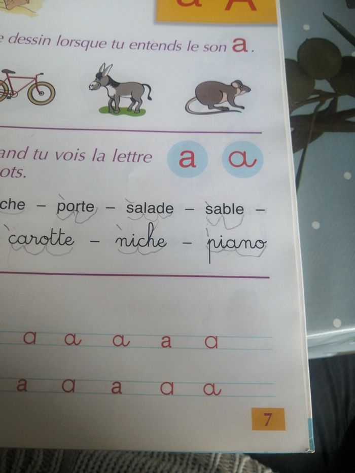 Livre j apprend à lire - photo numéro 7