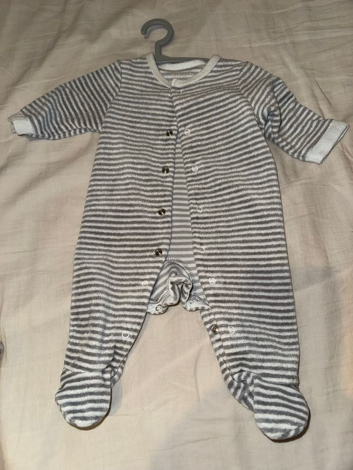 Pyjama bébé 1 mois