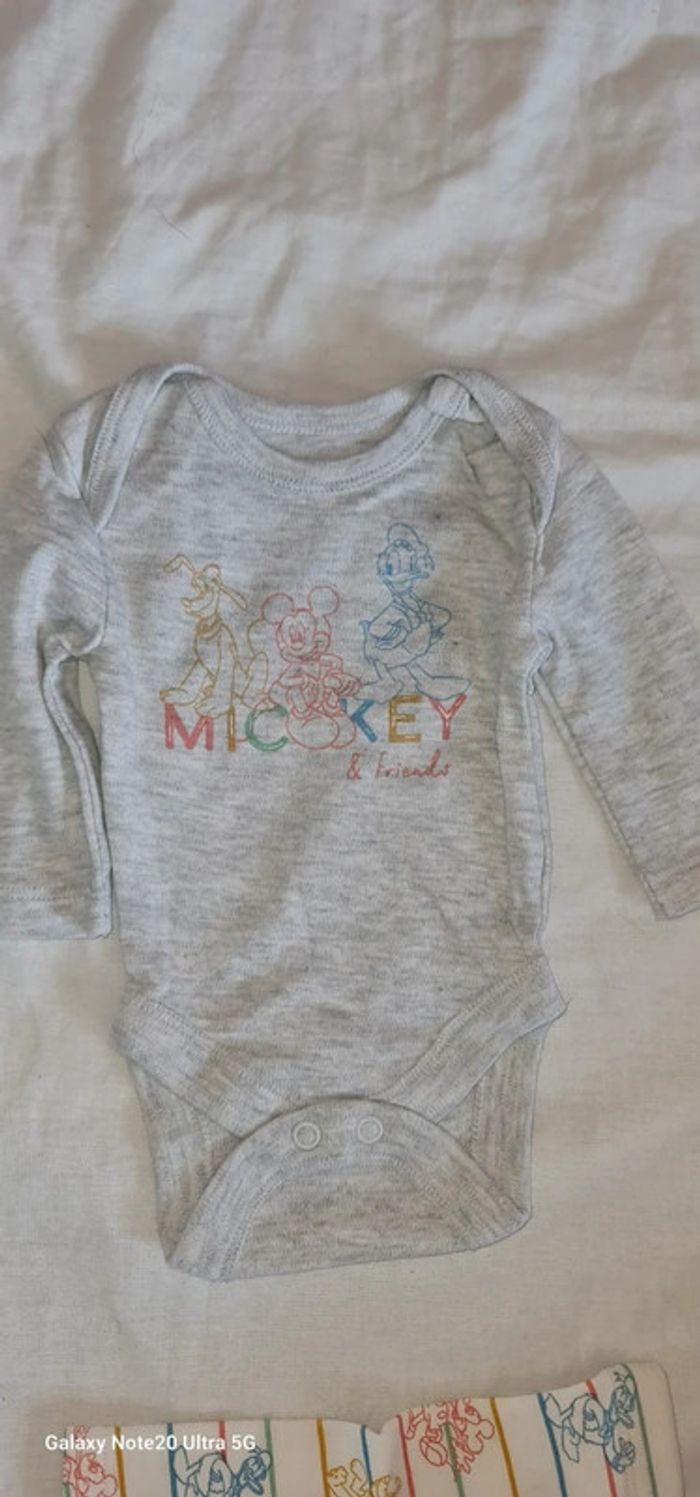 Body et leeging Disney 3mois - photo numéro 2