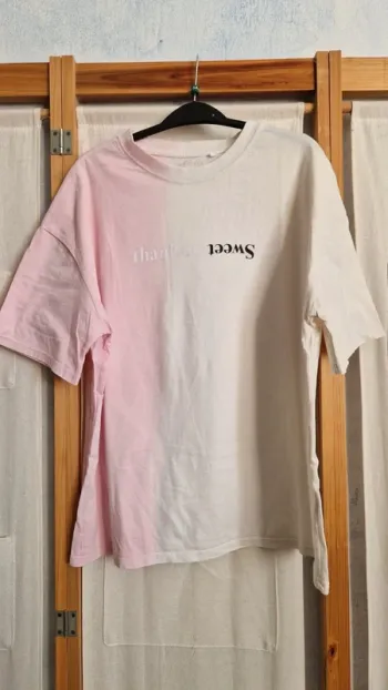 T-shirt Ariana Grande