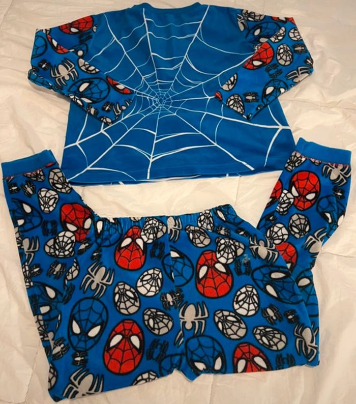 ensemble pyjama Spiderman - photo numéro 2