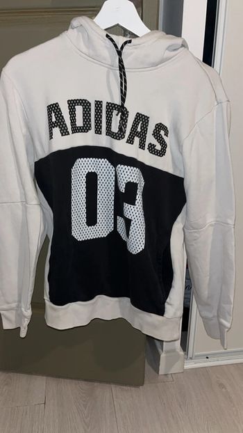 Sweat adidas