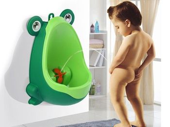 URINOIR MURAL POUR BÉBÉ GARÇON en forme de  GRENOUILLE