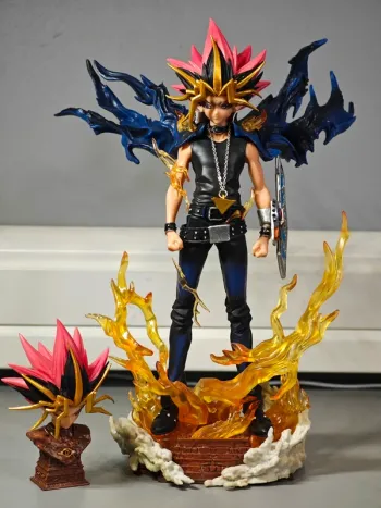 Figurine Yu-Gi-Oh : Yami Yugi 27cm neuve sans boîte