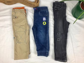 Lot de 3 pantalons 18-24 mois / 2 ans