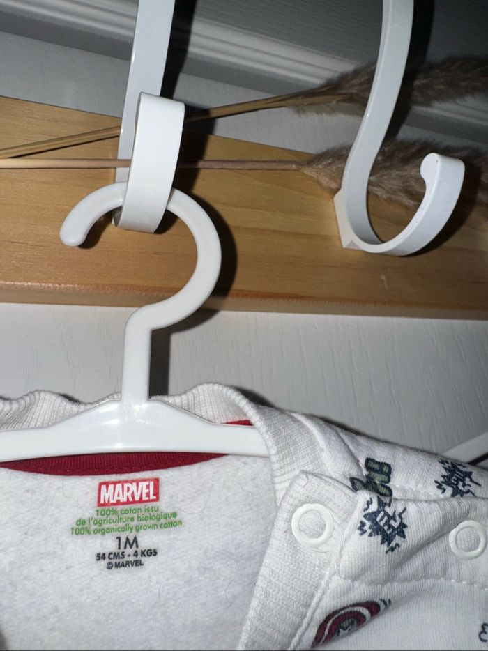 Ensemble bébé Marvel - photo numéro 3